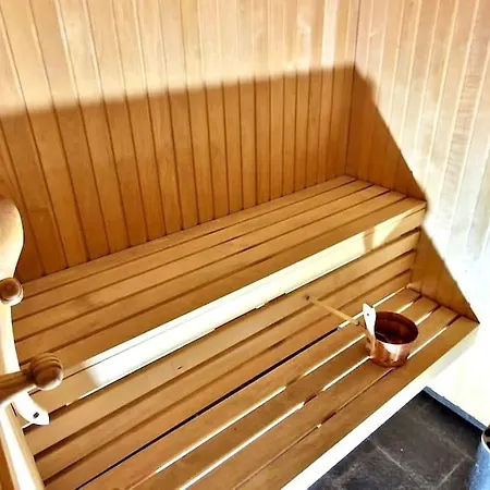 Σπίτι διακοπών Family Getaway In The Forest *